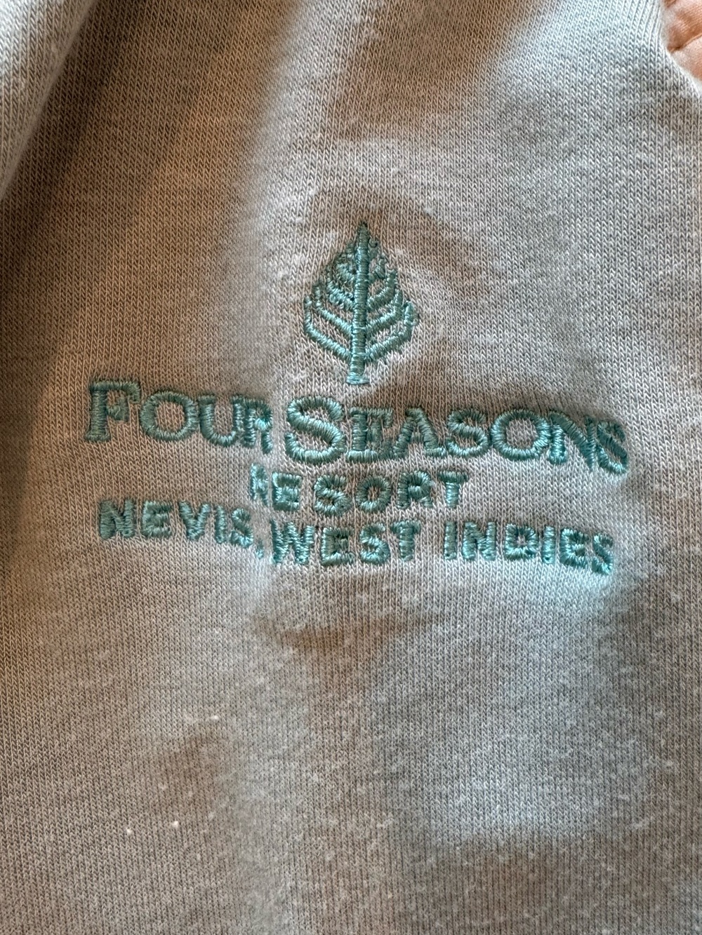 Four Seasons Resort Nevis Hoodie M